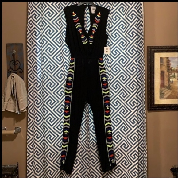 (L) Tasi Malibu ASHLEY Jumpsuit - Black‎ - Picture 4 of 9